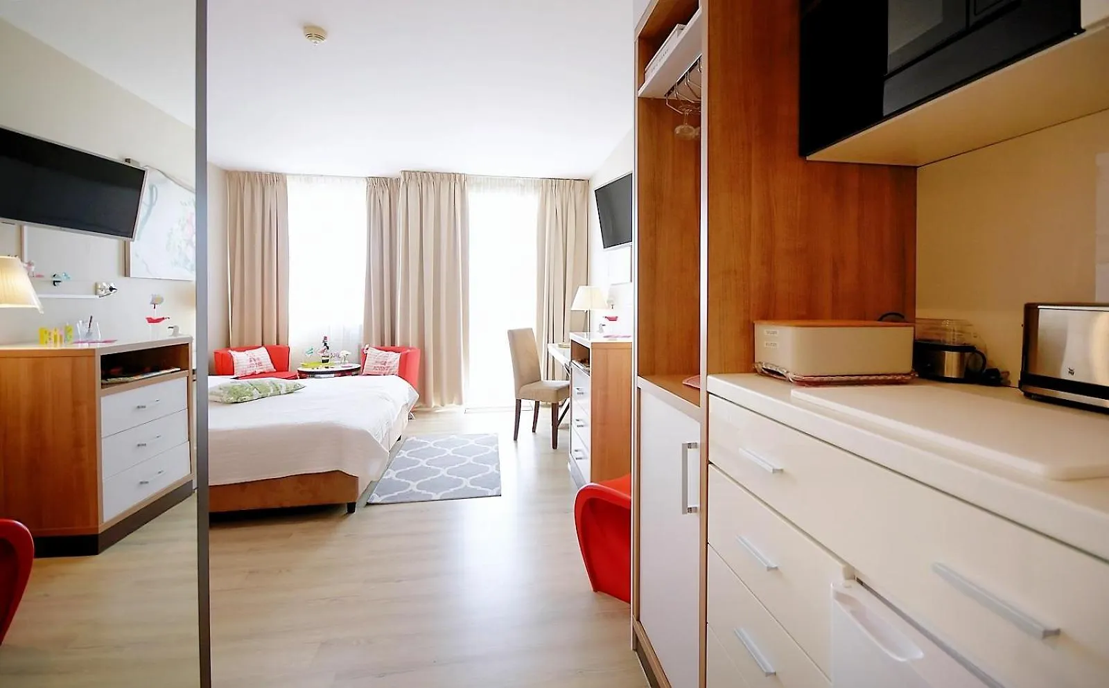 Apartment Prywatny W Hotelu Diwa W Strefie Kurortowej Z Klimatyzacja I Parkingiem Wcentrum Kolobrzegu 0*,  Polsko