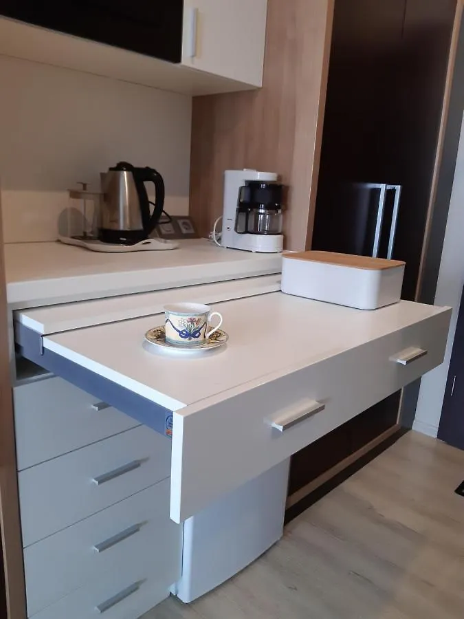 Diwa Hotel: Private Apartment in Kolobrzeg Resort Area with AC and Parking 0*,  Poland