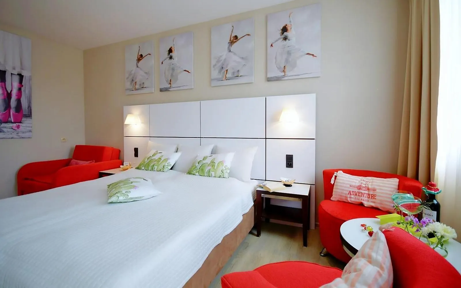 Diwa Hotel: Private Apartment in Kolobrzeg Resort Area with AC and Parking